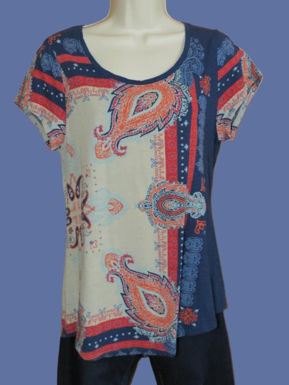 Lucky Brand Women's Tshirt Short Sleeve Paisley Blue/Red/Tan Size Medium